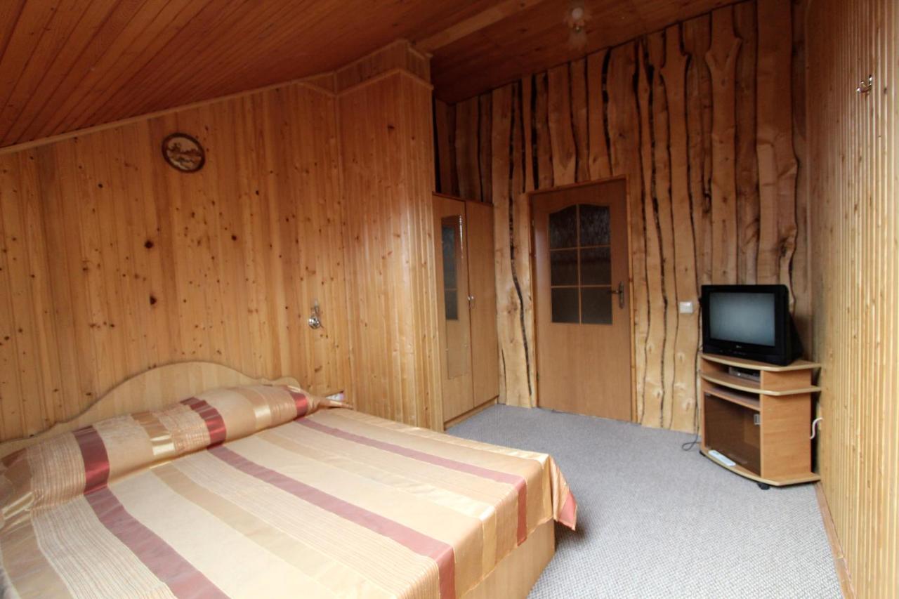 Ferienwohnung Complex "Shum Lisu" Tatariw Exterior foto