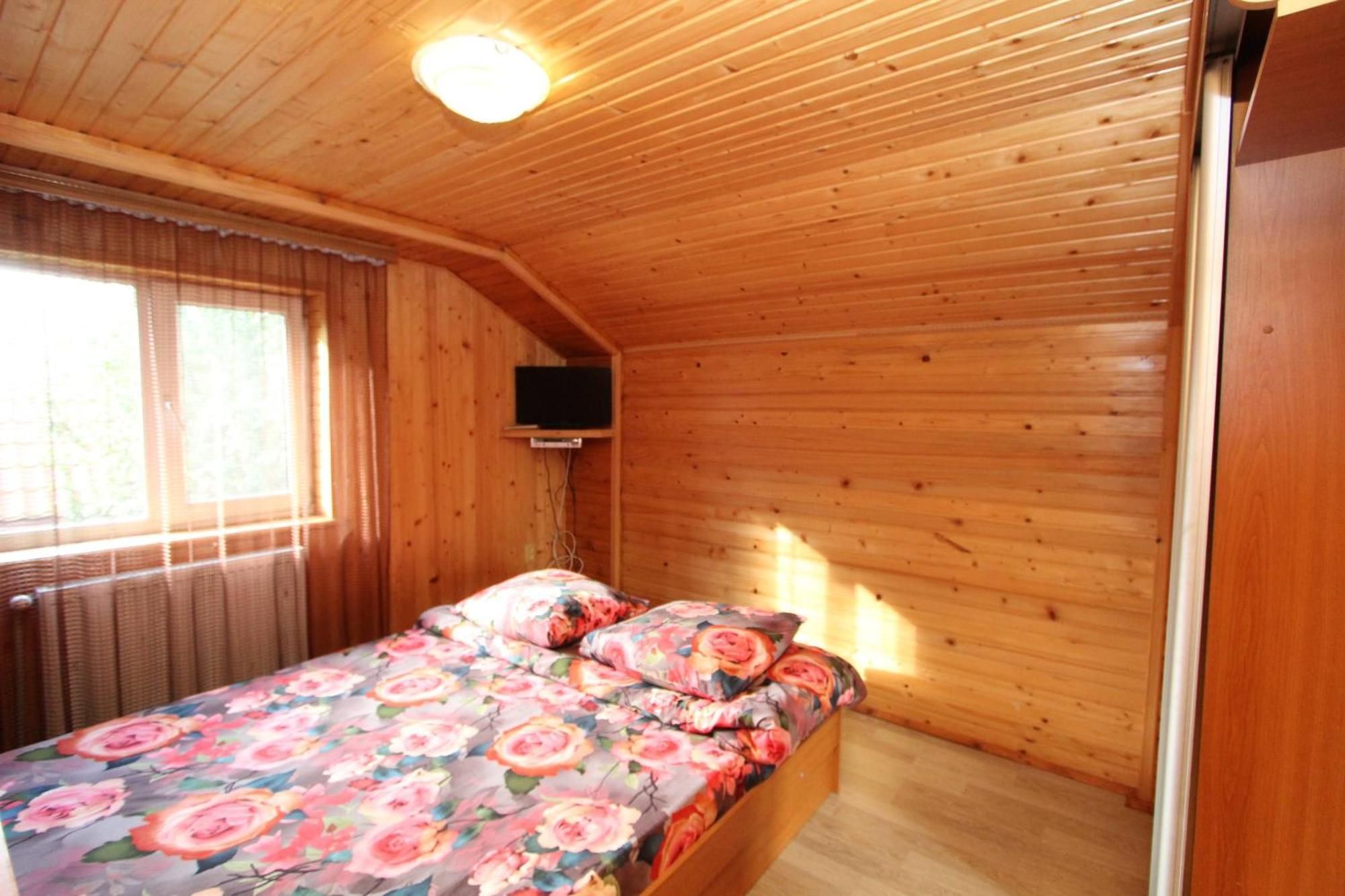 Ferienwohnung Complex "Shum Lisu" Tatariw Exterior foto