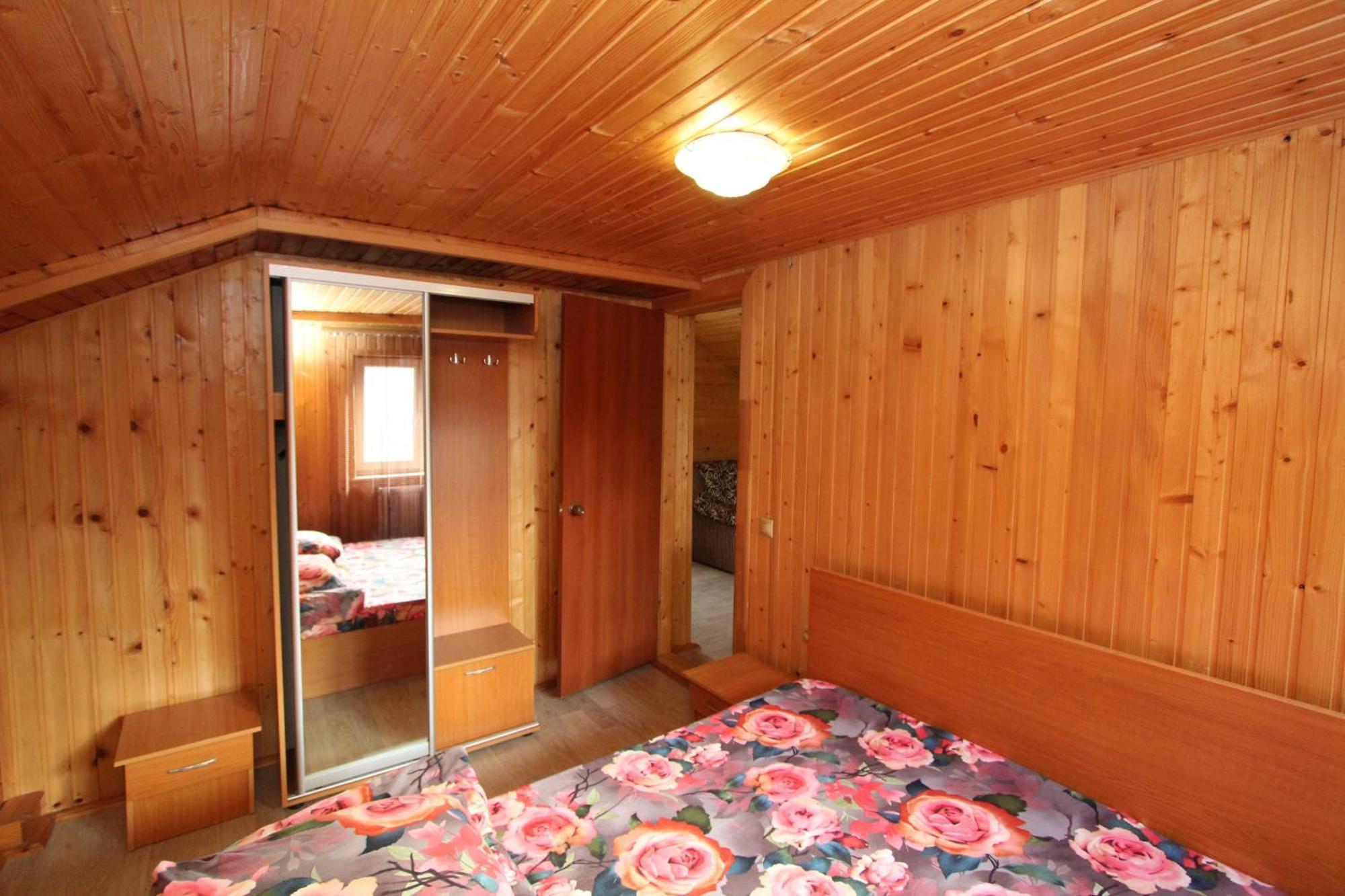 Ferienwohnung Complex "Shum Lisu" Tatariw Exterior foto