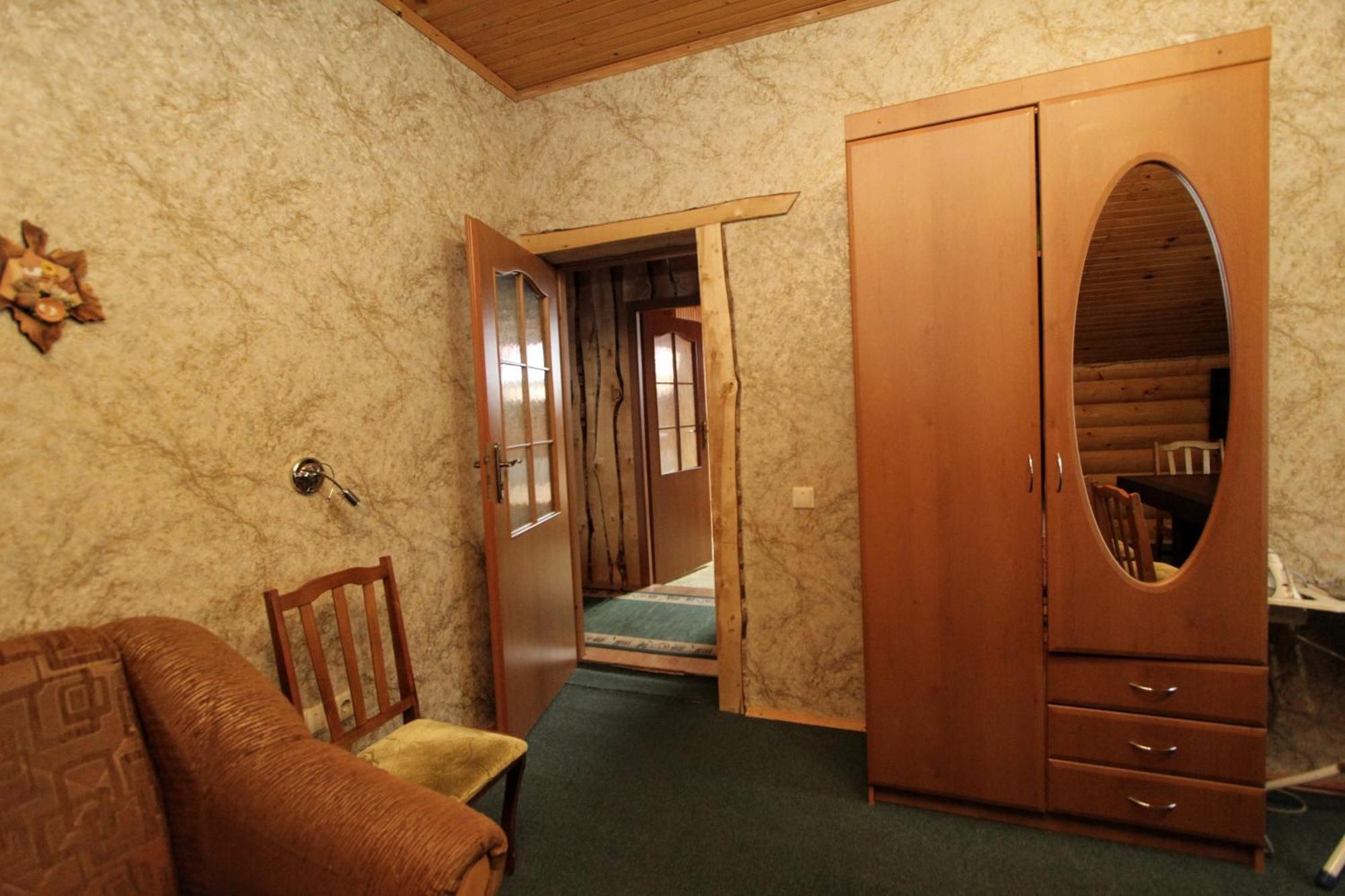Ferienwohnung Complex "Shum Lisu" Tatariw Zimmer foto